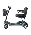 Partes desmontadas del scooter LUMA de Ayudas Dinámicas, listas para transportar en un vehículo.
