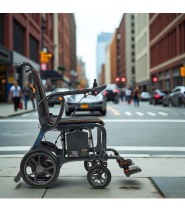 Silla de ruedas eléctrica ultraligera VERA, fabricada en fibra de carbono y magnesio.