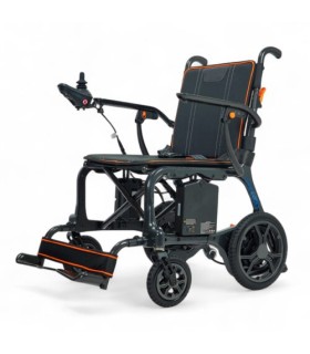 Silla de ruedas eléctrica ultraligera VERA, fabricada en fibra de carbono y magnesio.