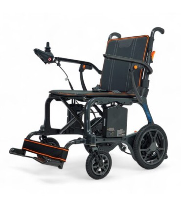 Silla de ruedas eléctrica ultraligera VERA, fabricada en fibra de carbono y magnesio.