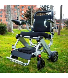 Silla de Ruedas Eléctrica Libercar Mistral | Litio Ligera y Plegable