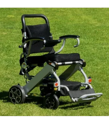 Silla de Ruedas Eléctrica Libercar Mistral | Litio Ligera y Plegable
